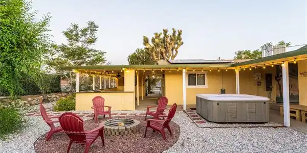 7787 Deer Trail