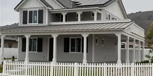 489 Wisteria Street