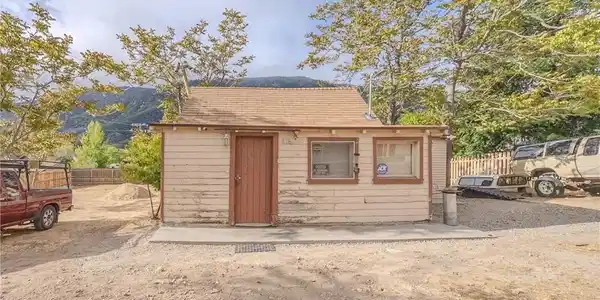 4124 Spruce Trail