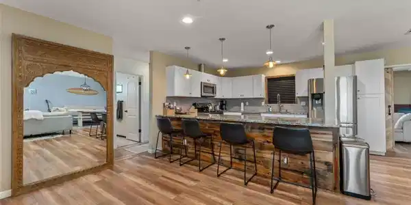 60649 Latham Trail