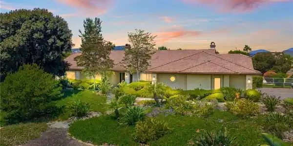 2241 Lundy Lake Drive