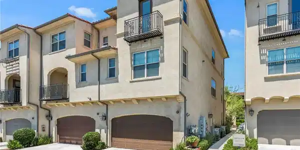 808 Citrus Court