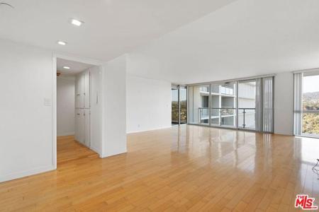 201 Ocean Avenue