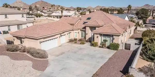 16233 Ridge View Drive