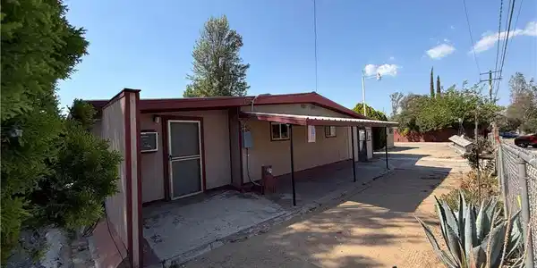 20726 Grand