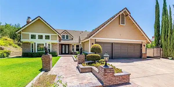 22260 Starlight Drive