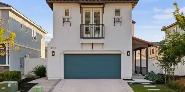 330 Buttercup Street