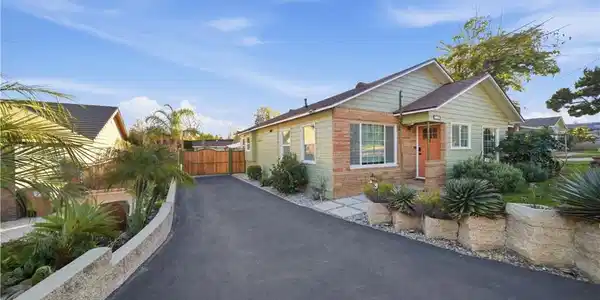 1298 W Baseline
