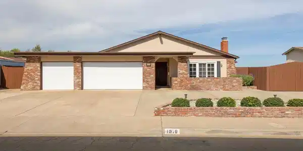 1010 Ellen Lane