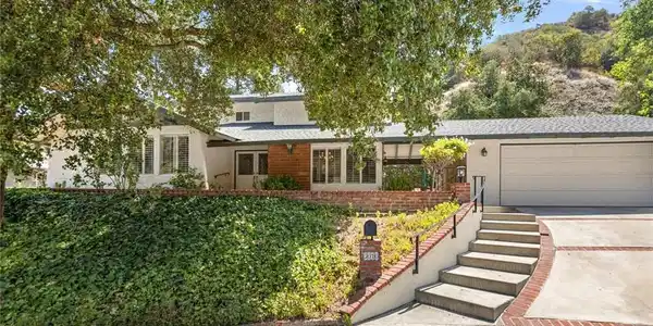 3616 Mesa Lila Lane