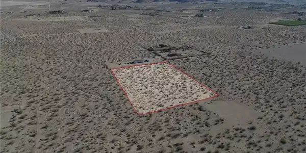 30275 Laramie