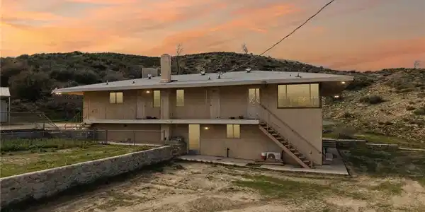 47078 Kings Canyon