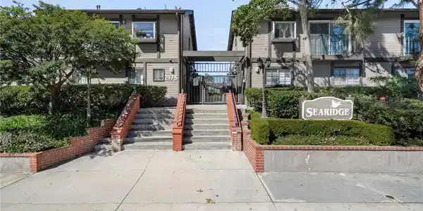 2175 Pacific