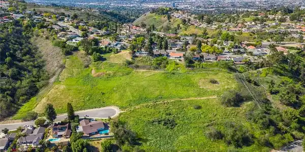 15 Camelback Drive