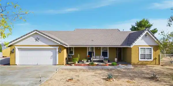 9385 Pinon Hills