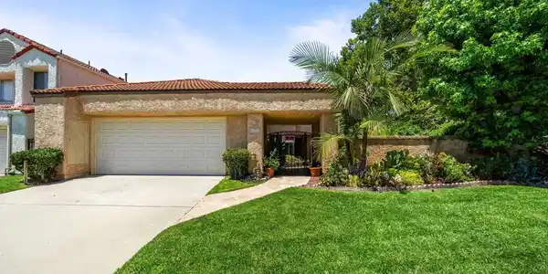 6793 Pecan Avenue