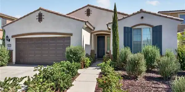 1065 Madera