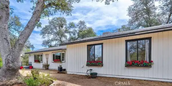 41972 Lilley Mountain