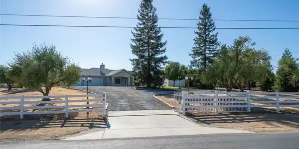 16860 Monreal Road