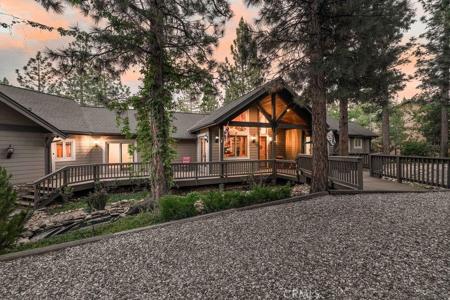 1026 Heritage Trail
