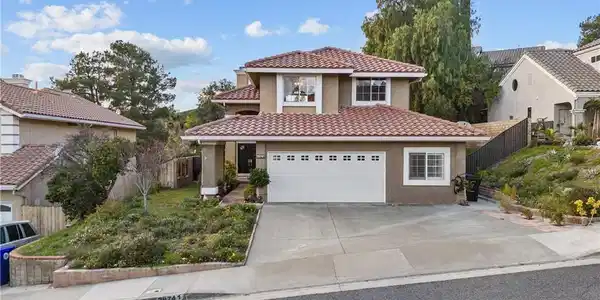 28741 Park Woodland