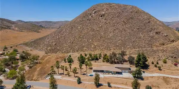 26677 CALIFORNIA