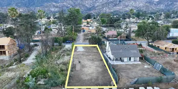 88 E Palm Street