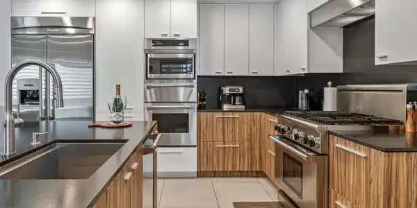 6250 N Paseo De La Palma