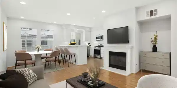 15221 Kensington Park Drive