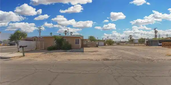6462 Palo Verde Avenue