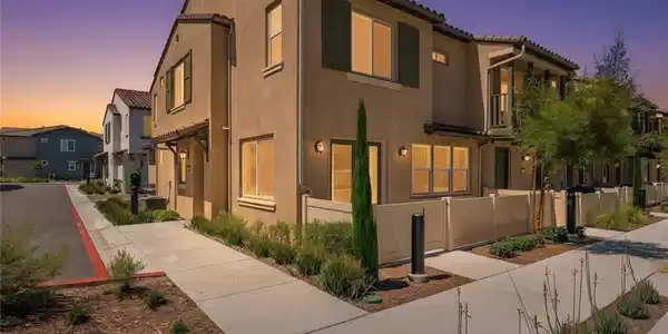 39438 Corvina
