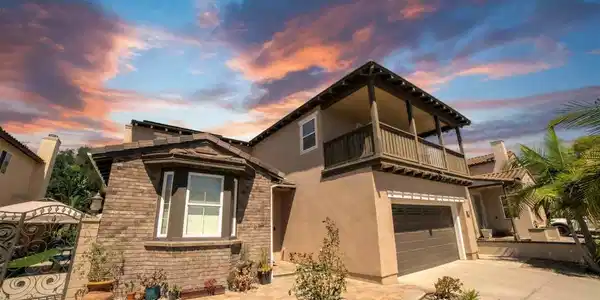 2361 Paseo Los Gatos
