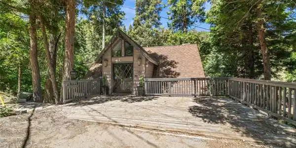 582 Kuffel Canyon Road
