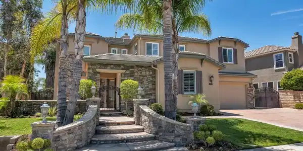 24234 Reyes Adobe Way