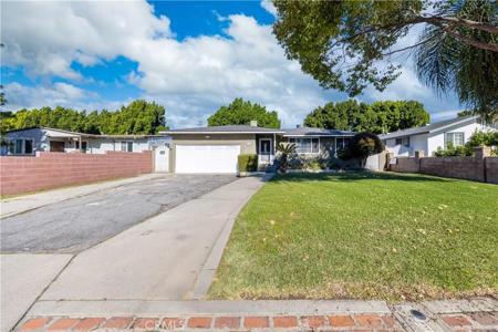 1823 W Palm