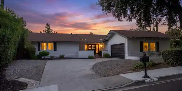 1427 Ransom
