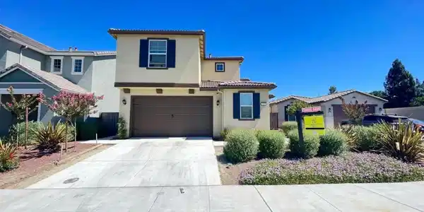 755 Alicante Drive