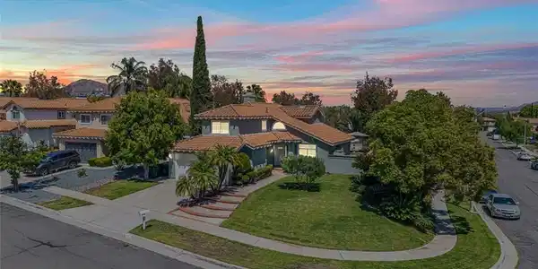 711 Lassen Drive