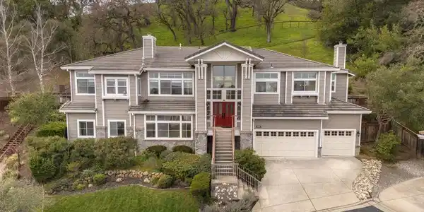 966 Oak Vista Ct