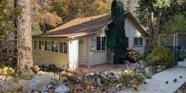 9361 Canyon Drive