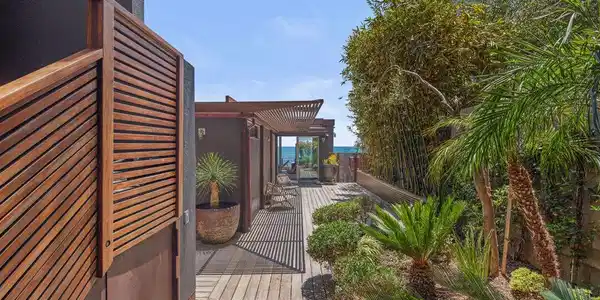 24956 Malibu Road