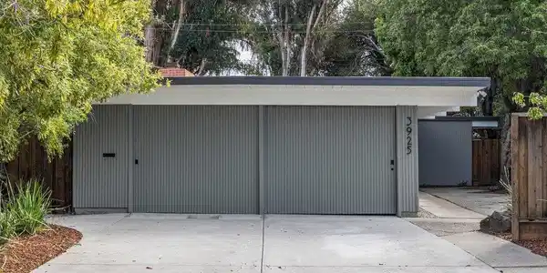 3925 Nelson Drive