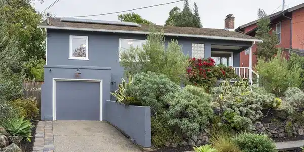 2400 Mira Vista Drive