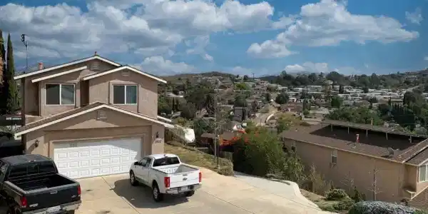 11820 Gardena Ln