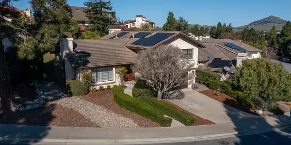 855 Mirada Drive
