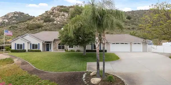 23406 Oakely Pl.