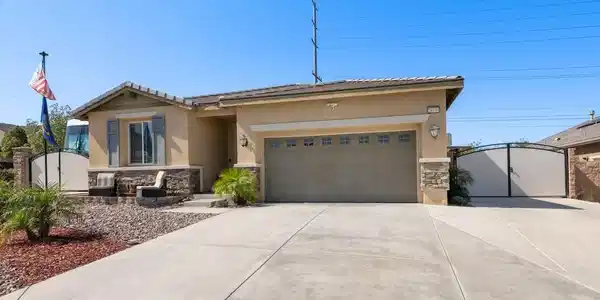 29100 Redwood