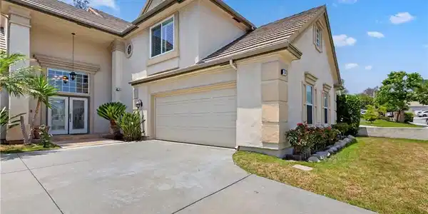 7000 Fabriano Place