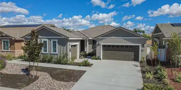 30540 Oak Summit Drive