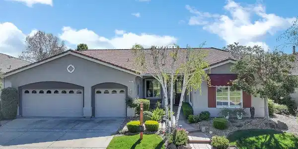 416 Stephens Dr